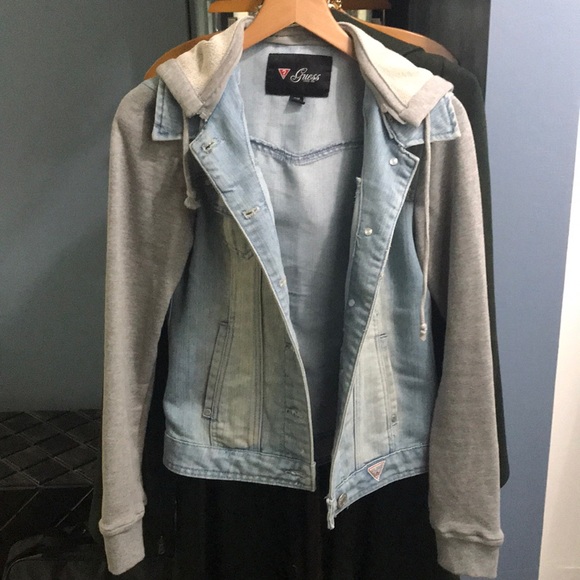 GUESS Fitted Denim Jacket / Hoodie - Picture 1 of 5